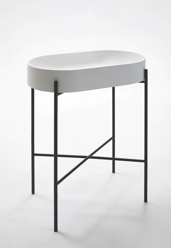 Take a bath，Lavatory，Bathroom furniture，bathtub，Bathtub，