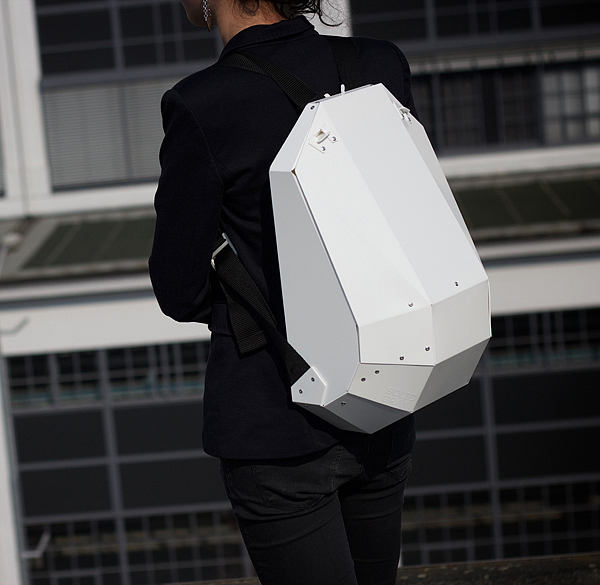 package，Backpack，white，Hard，Simplicity，