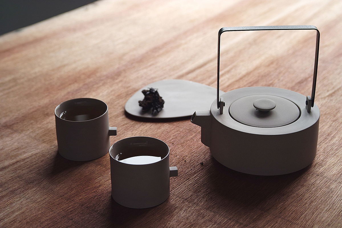 white，teacup，CHUNTSO LIU，