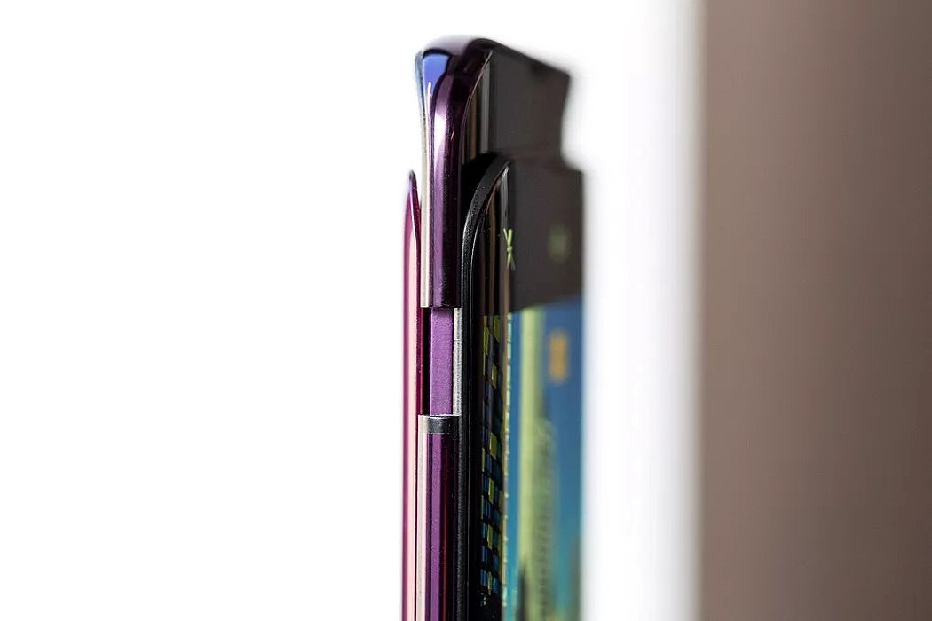 OPPO，mobile phone，level of appearance，high definition，