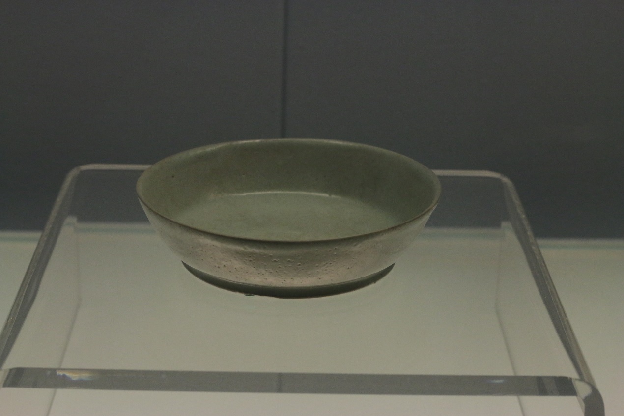 Cultural Relic，Porcelain，bronzeware，Blue and White Porcelain of Yuan Dynasty，blue and white porcelain，auspicious clouds，feastful，Chinese style，Chinese elements，pulm vase，