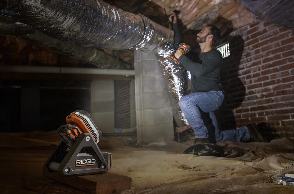 lamps and lanterns，