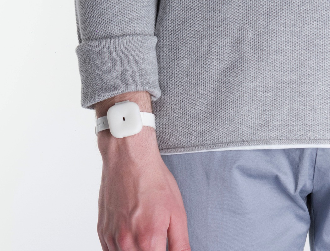 blind，Auxiliary device，Bracelet，white，Sense，