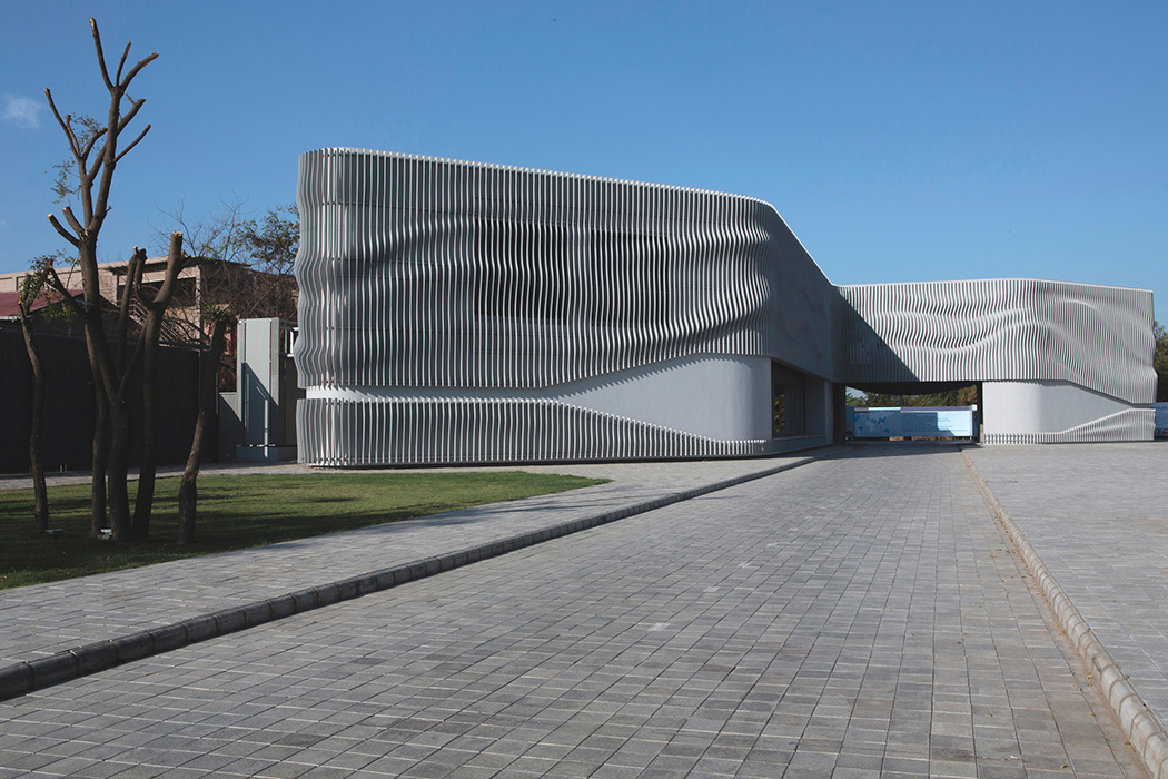 Top wall，white，Apical Reform，