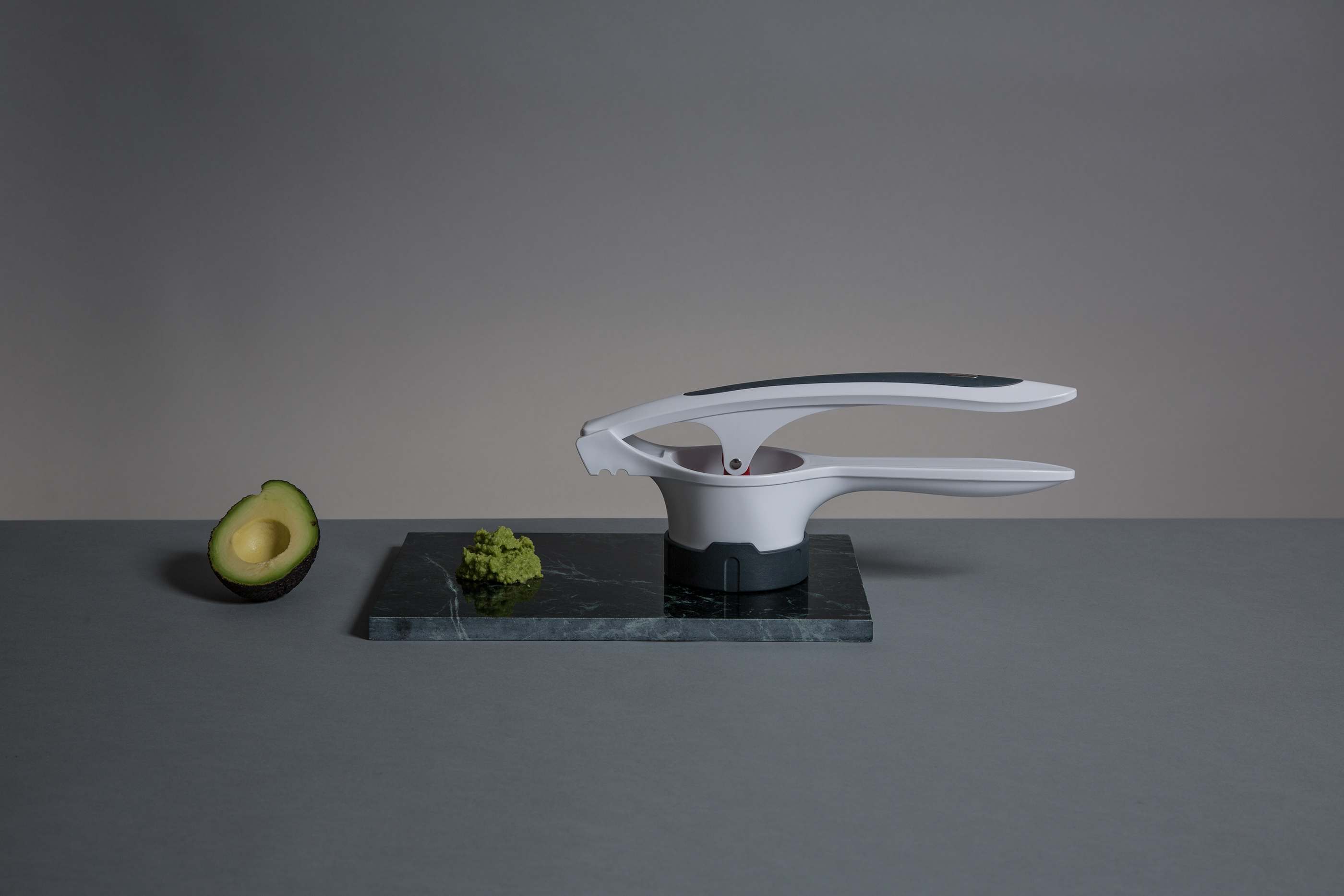 Vegetable and fruit mud press，