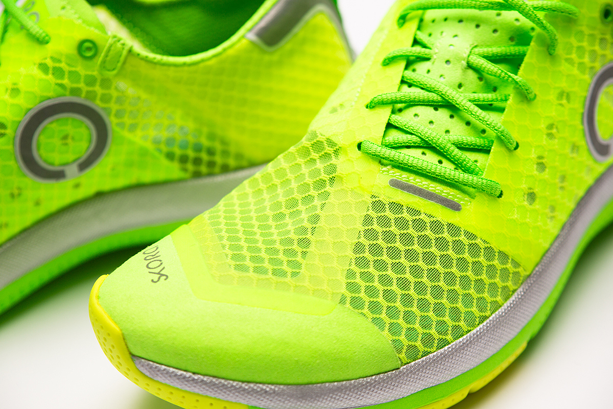 sneakers，SCORA，