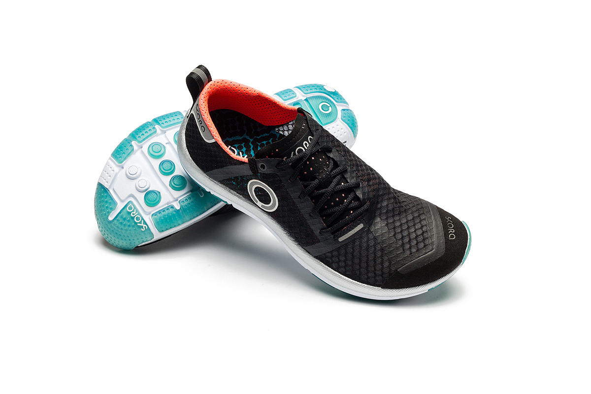 sneakers，SCORA，