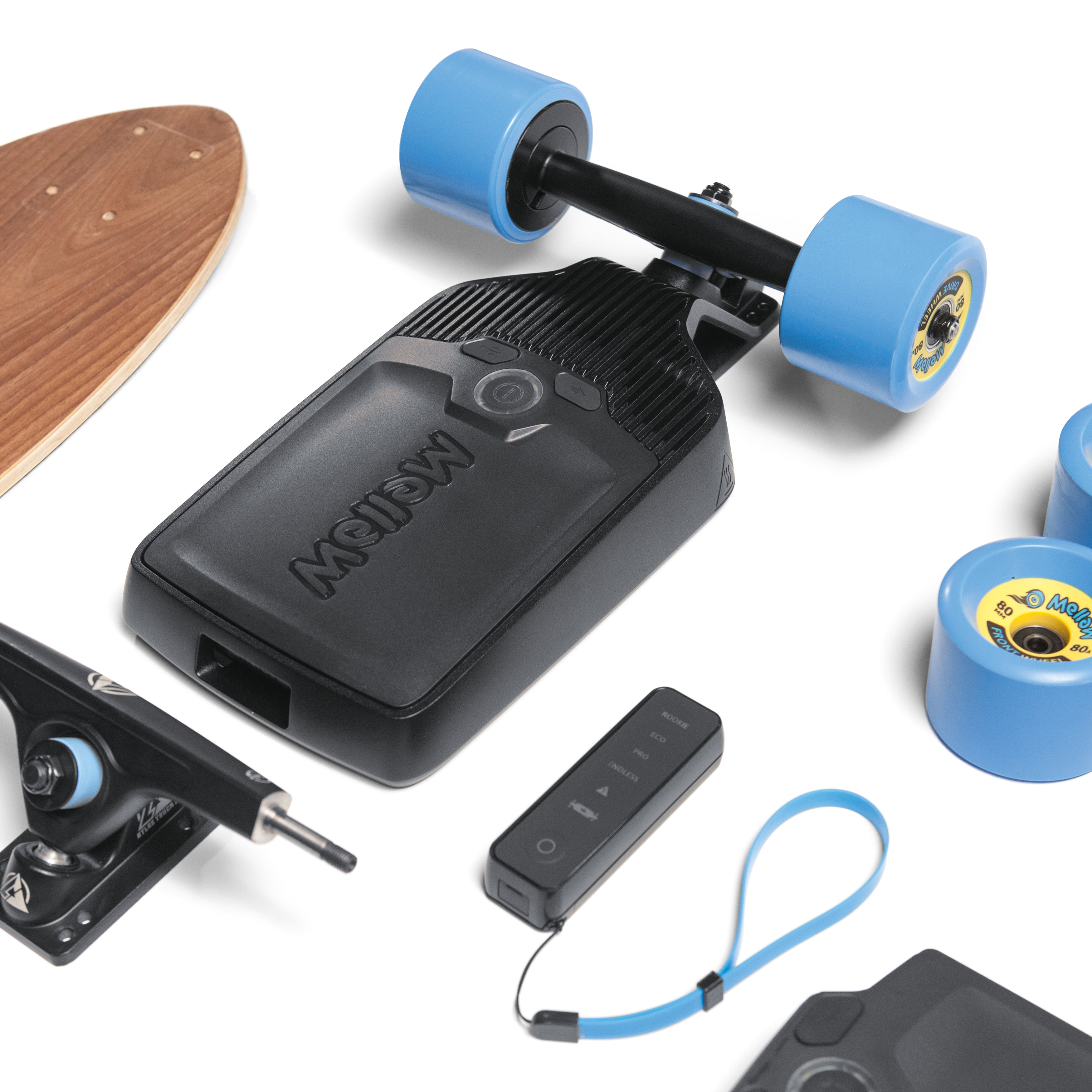 2017 red dot award，product design，vehicle，Electric scooter，