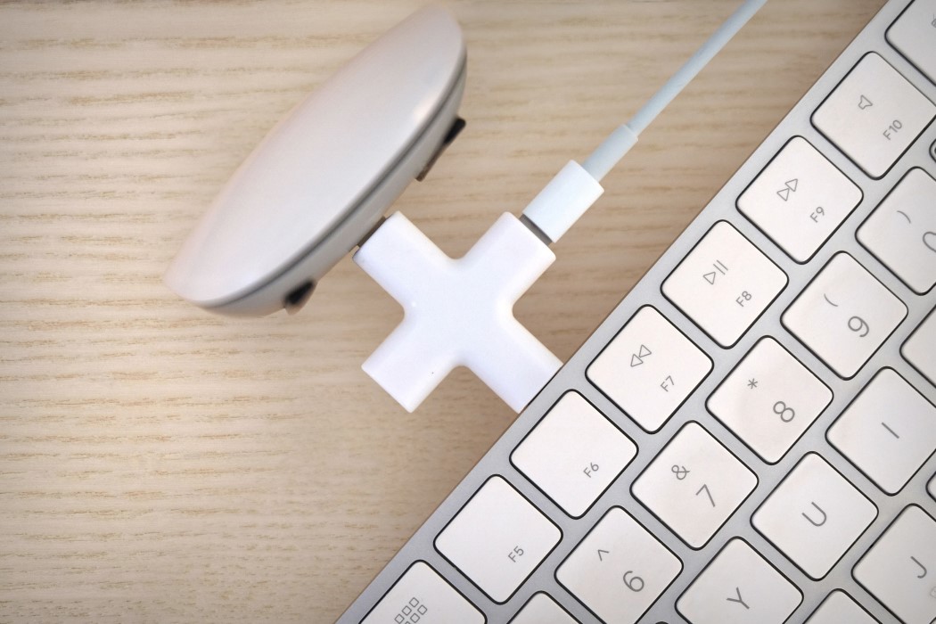 Multi port，Charge to，lightning，