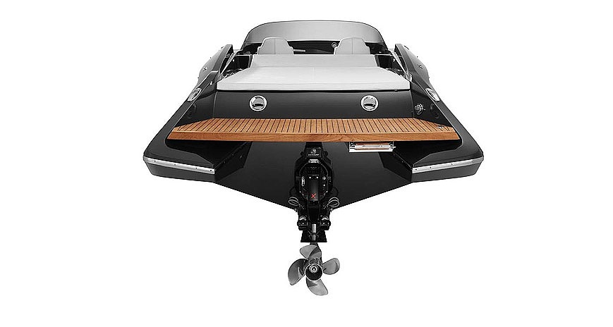 industrial design，outdoor sport，vehicle，yacht，