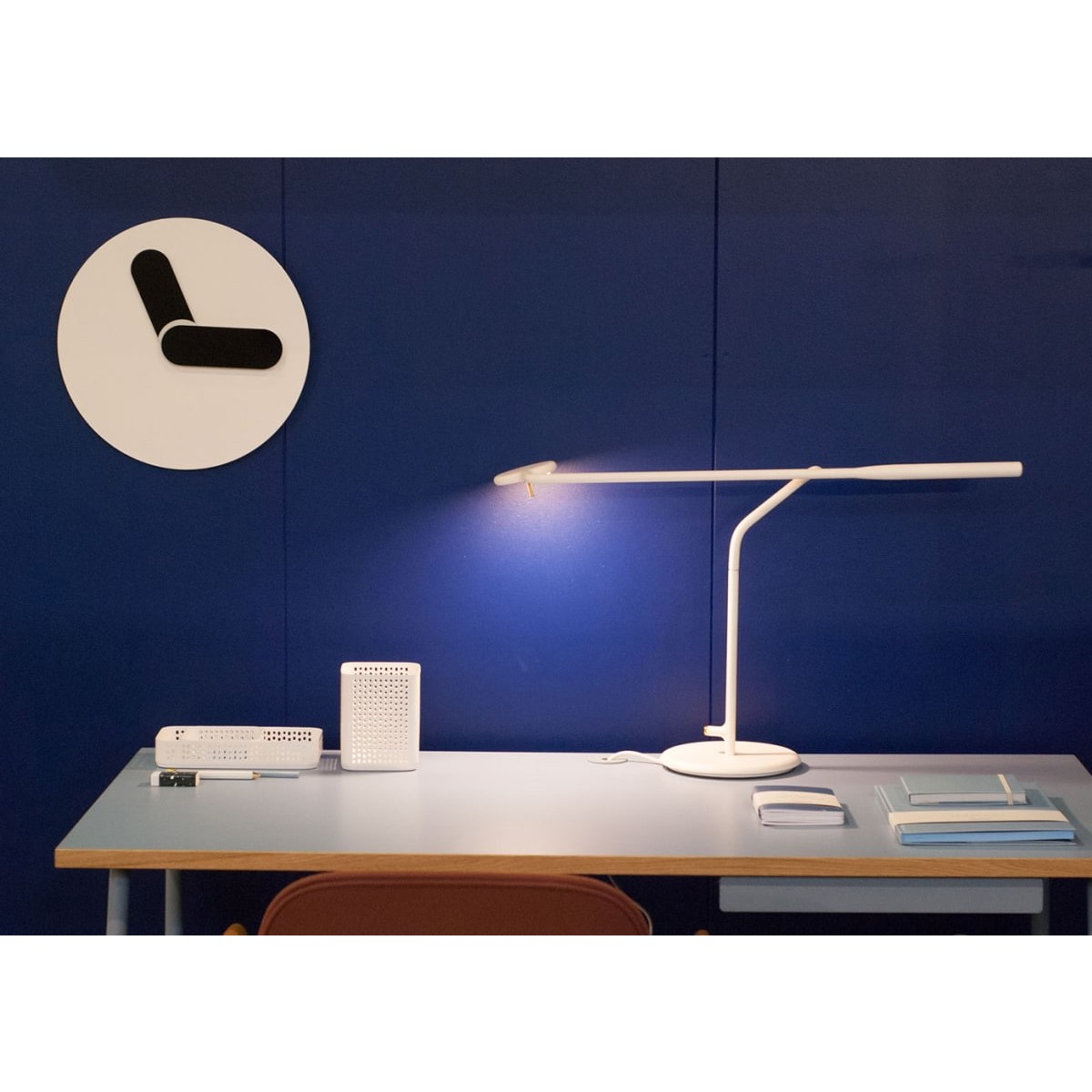 flow，Desk lamp，lamps and lanterns，2018 if Award，