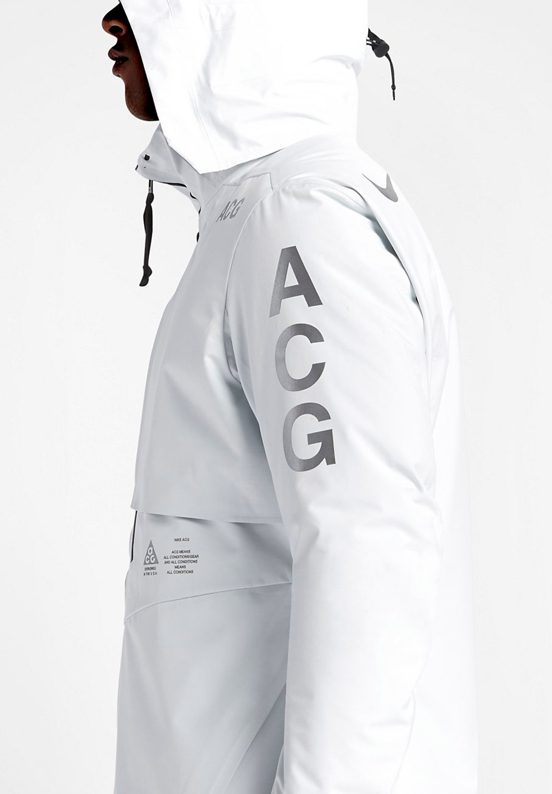 outdoors，motion，fashion，package，clothing，