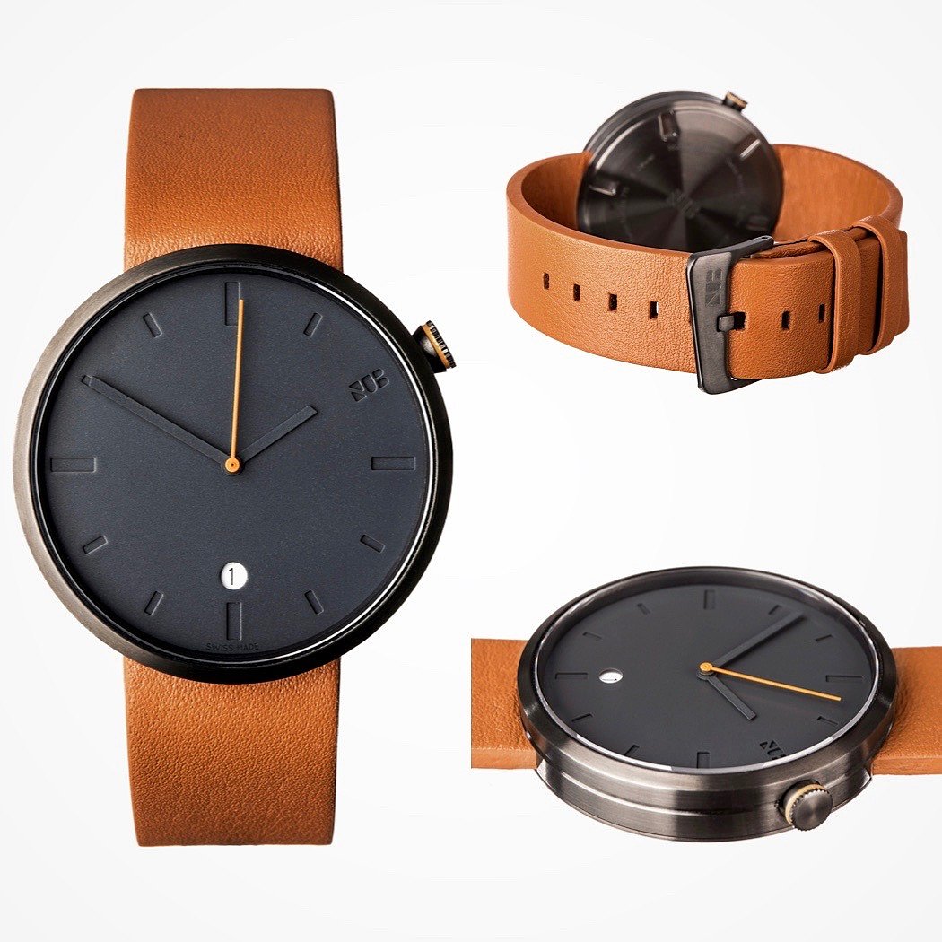 date，brown，black，Wrist watch，