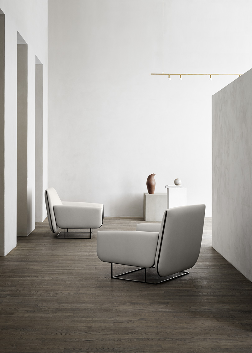 Leatherwear，chair，Ovo，Erik Jørgensen，Damian Williams.，