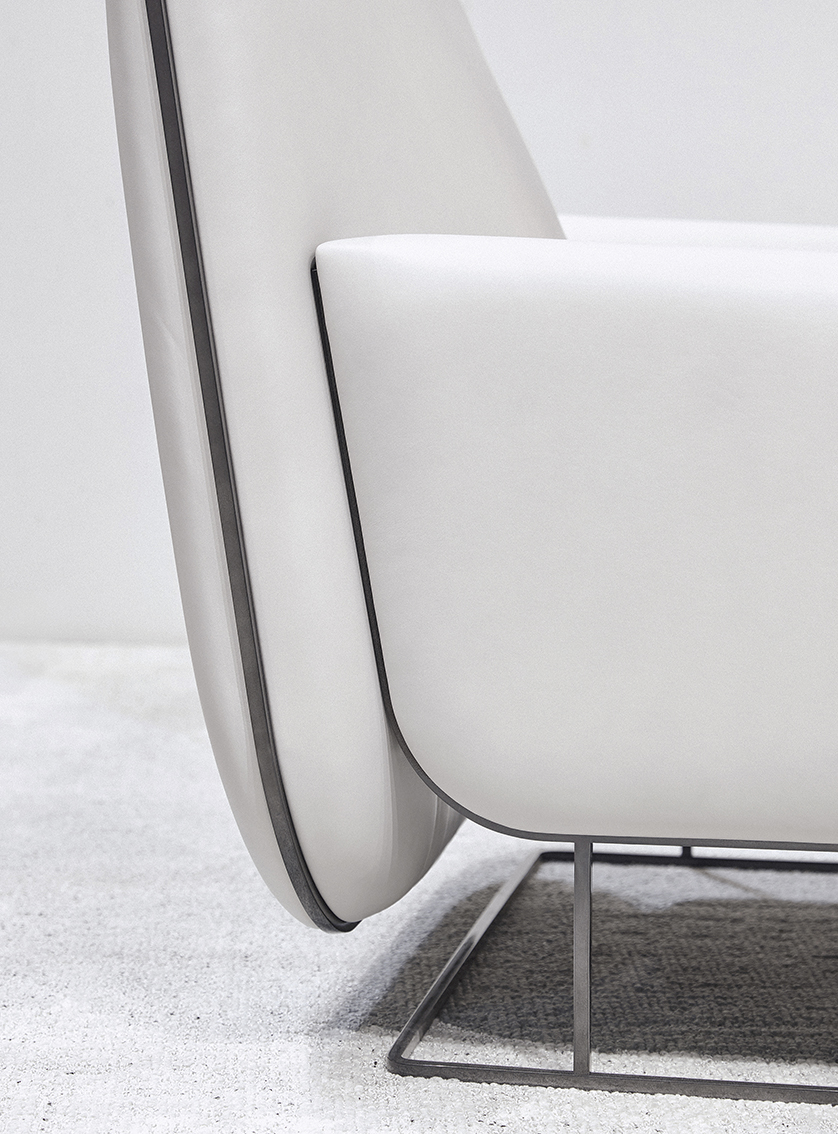 Leatherwear，chair，Ovo，Erik Jørgensen，Damian Williams.，