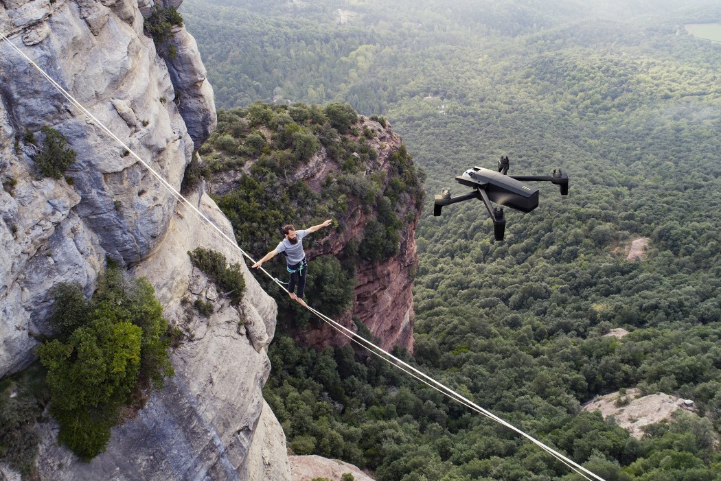 outdoors，Parrot ，Ultralight，Aerial photography，