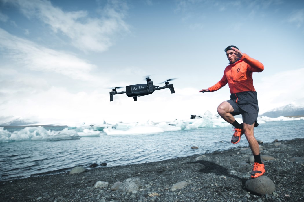 outdoors，Parrot ，Ultralight，Aerial photography，