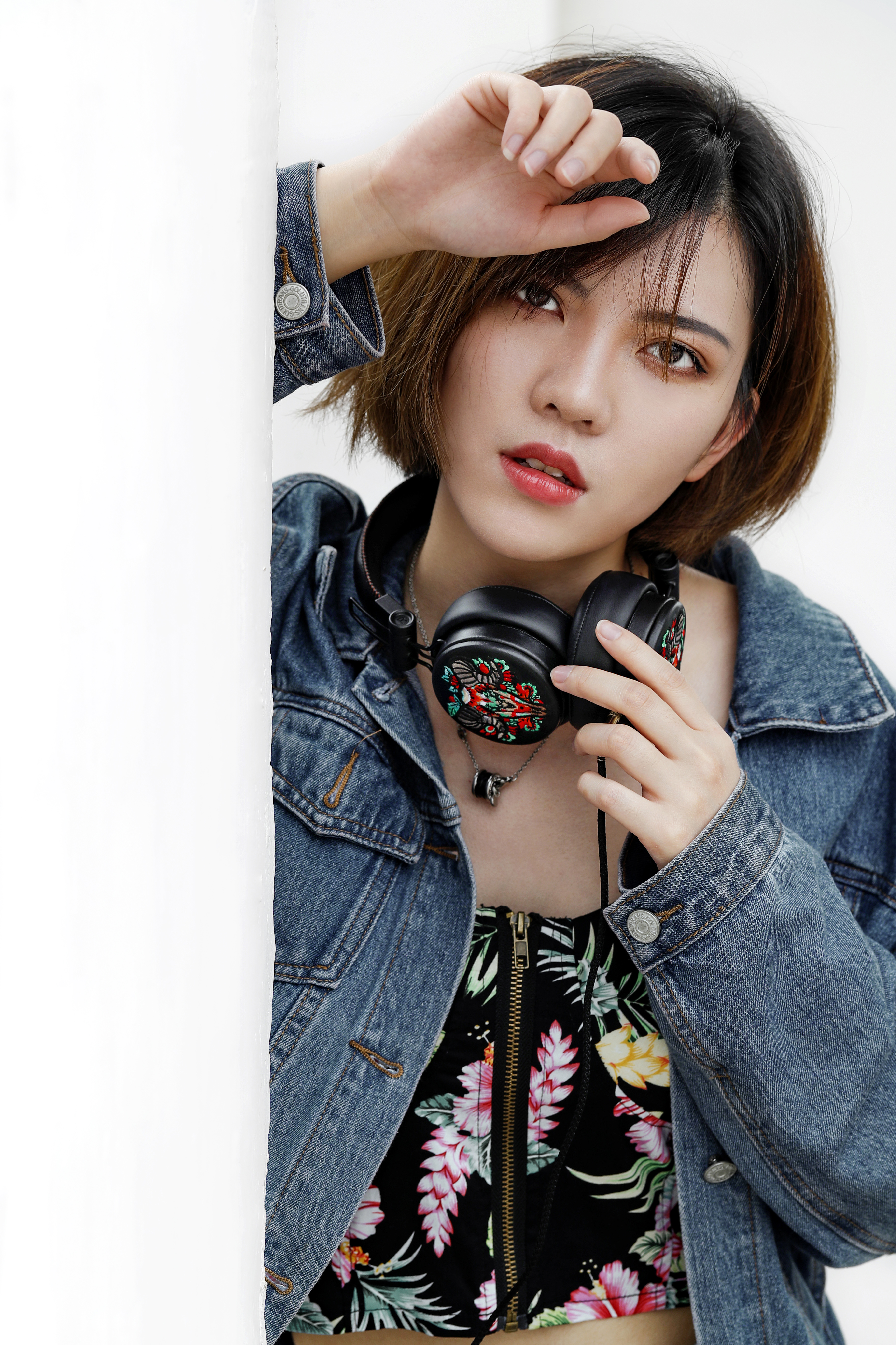 Embroidery，Electronics，headset，