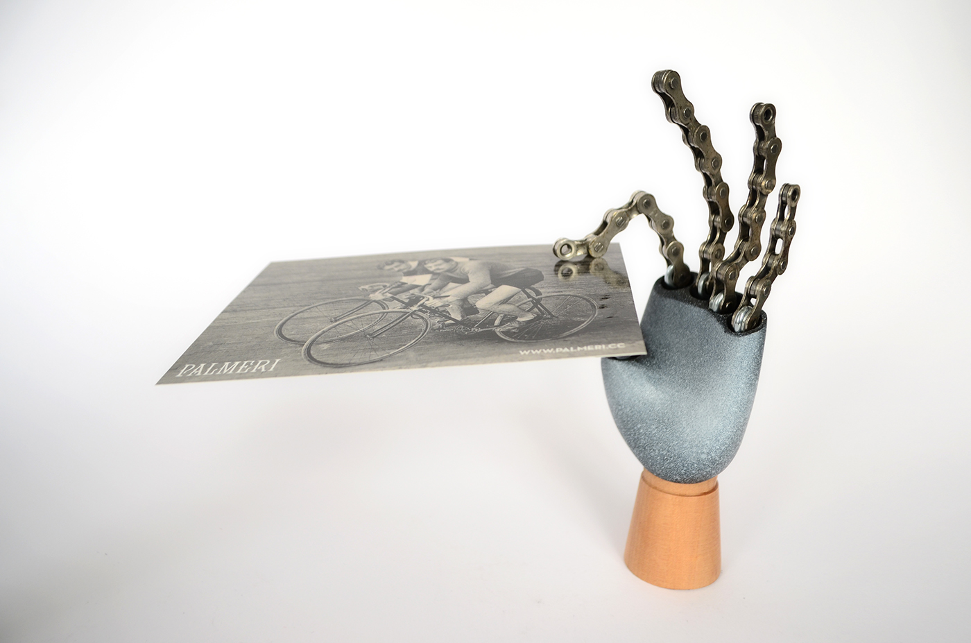 Waste utilization，originality，parts，Bicycle，