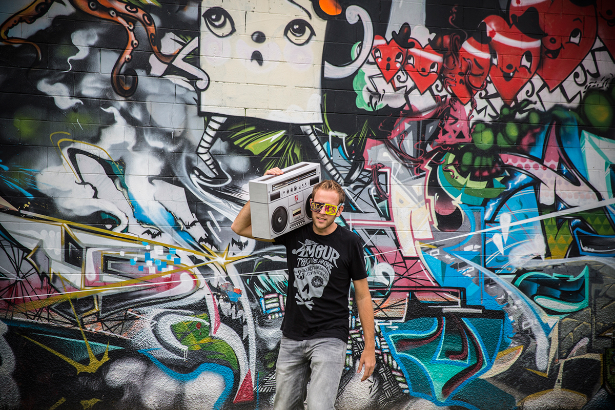 packing，The wine bottle，music，