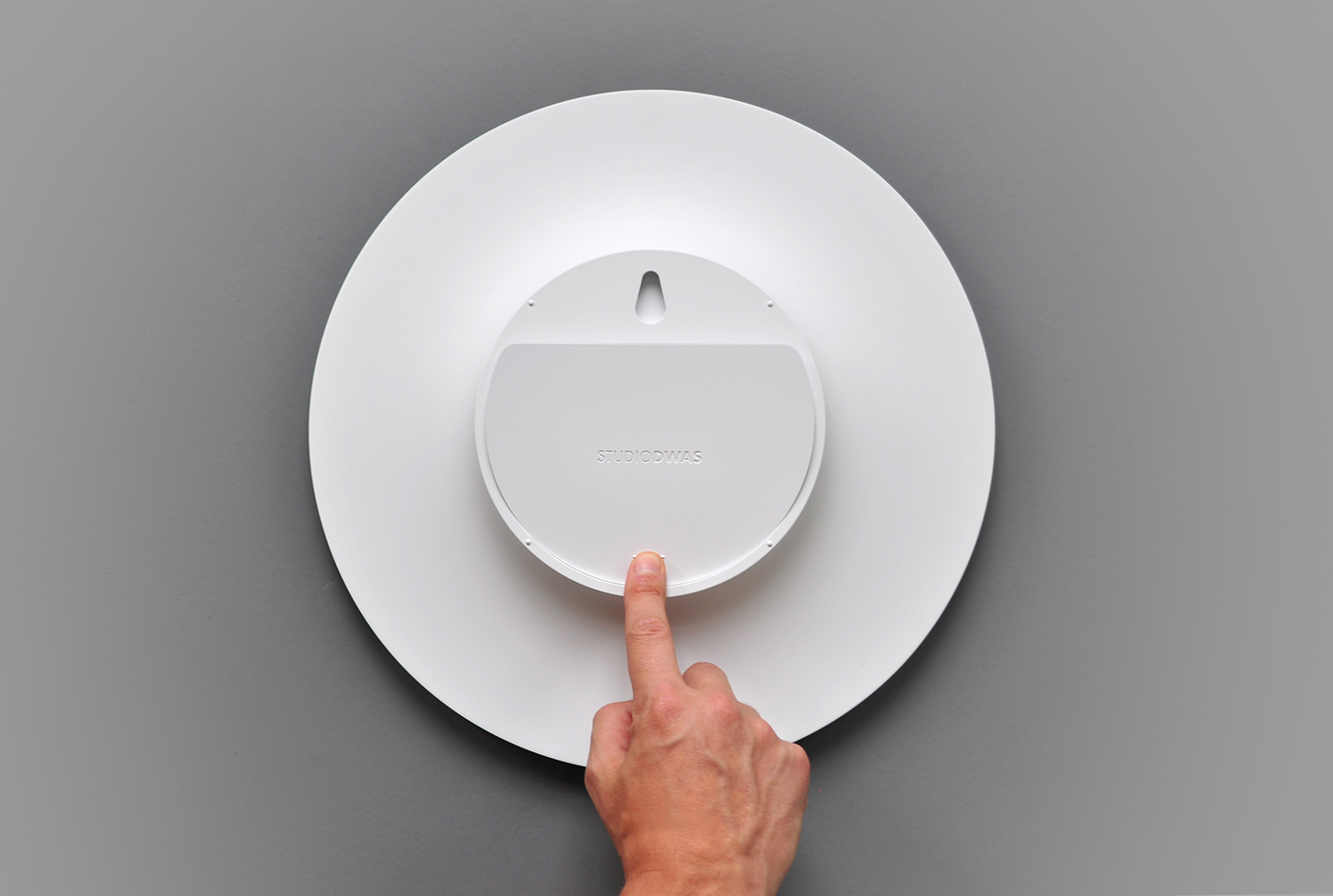 24 hour system，Frosted and transparent，RELAX CLOCK，Clock，