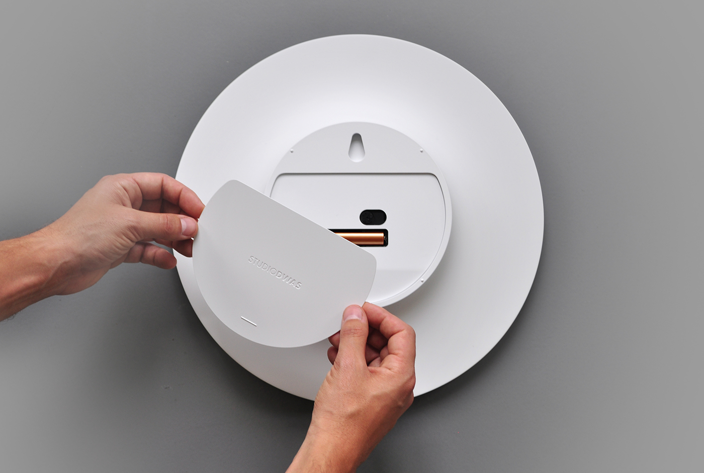 24 hour system，Frosted and transparent，RELAX CLOCK，Clock，