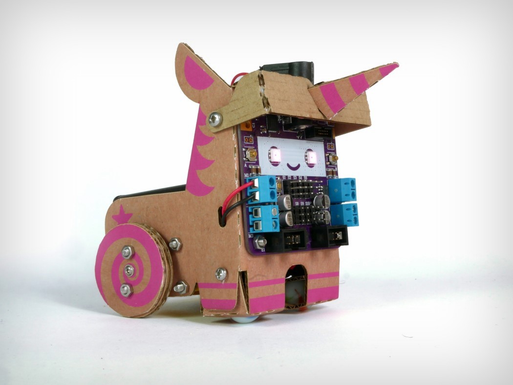 intelligence，cardboard，game，Smartibot，