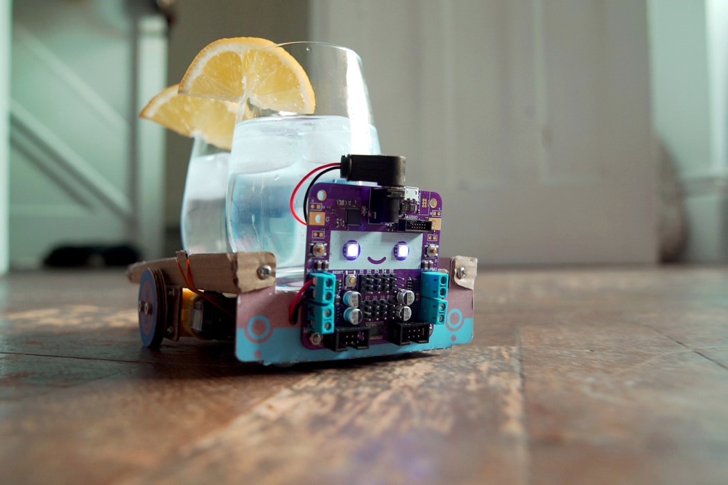 intelligence，cardboard，game，Smartibot，