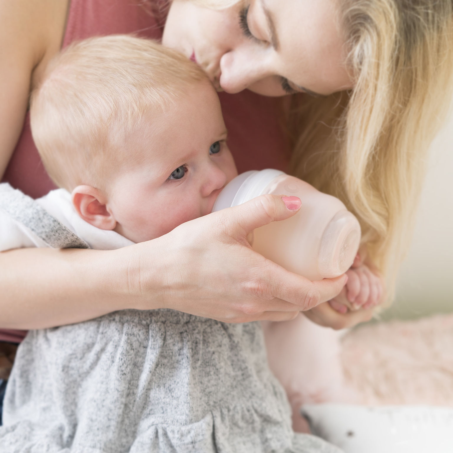 Maternal and infant products，feeding bottle，product design，2018 if Award，