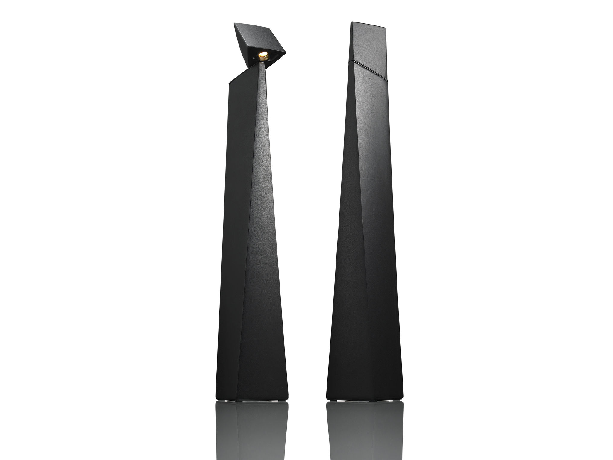 Desk lamp，product design，Back，2018 if Award，