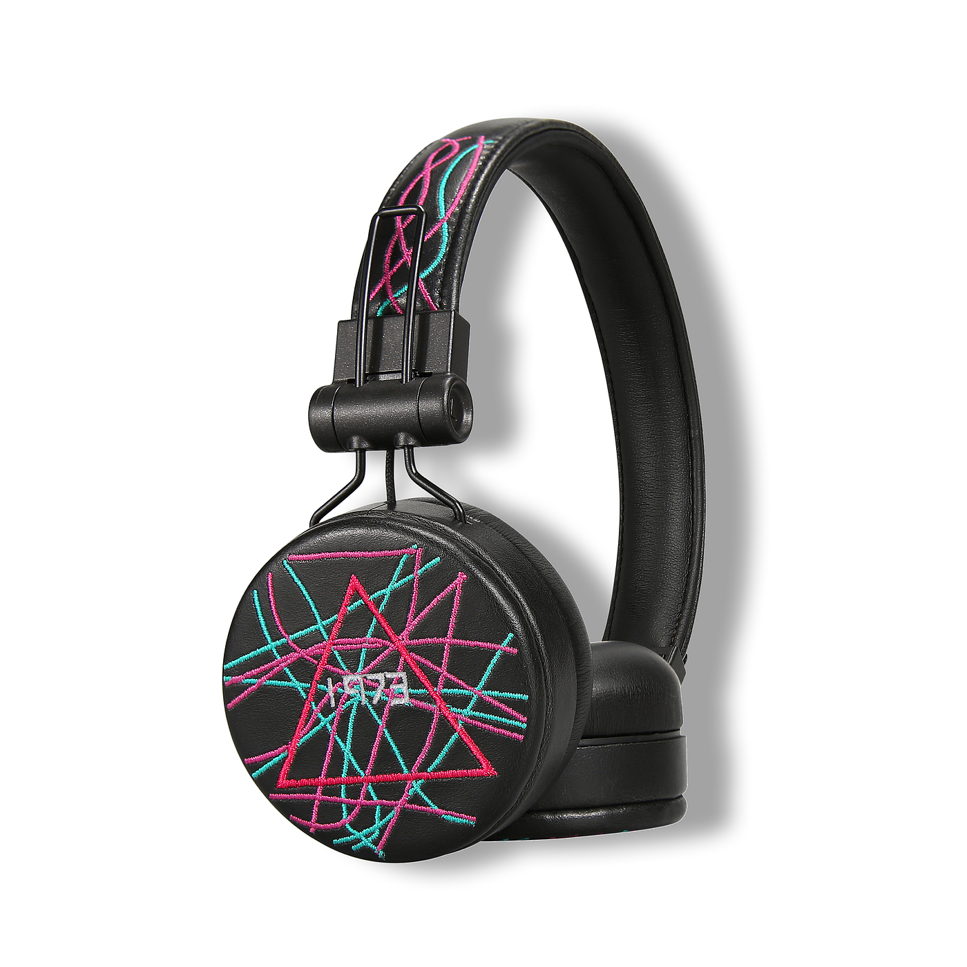 headset，trend，street，Low frequency，Hip hop，