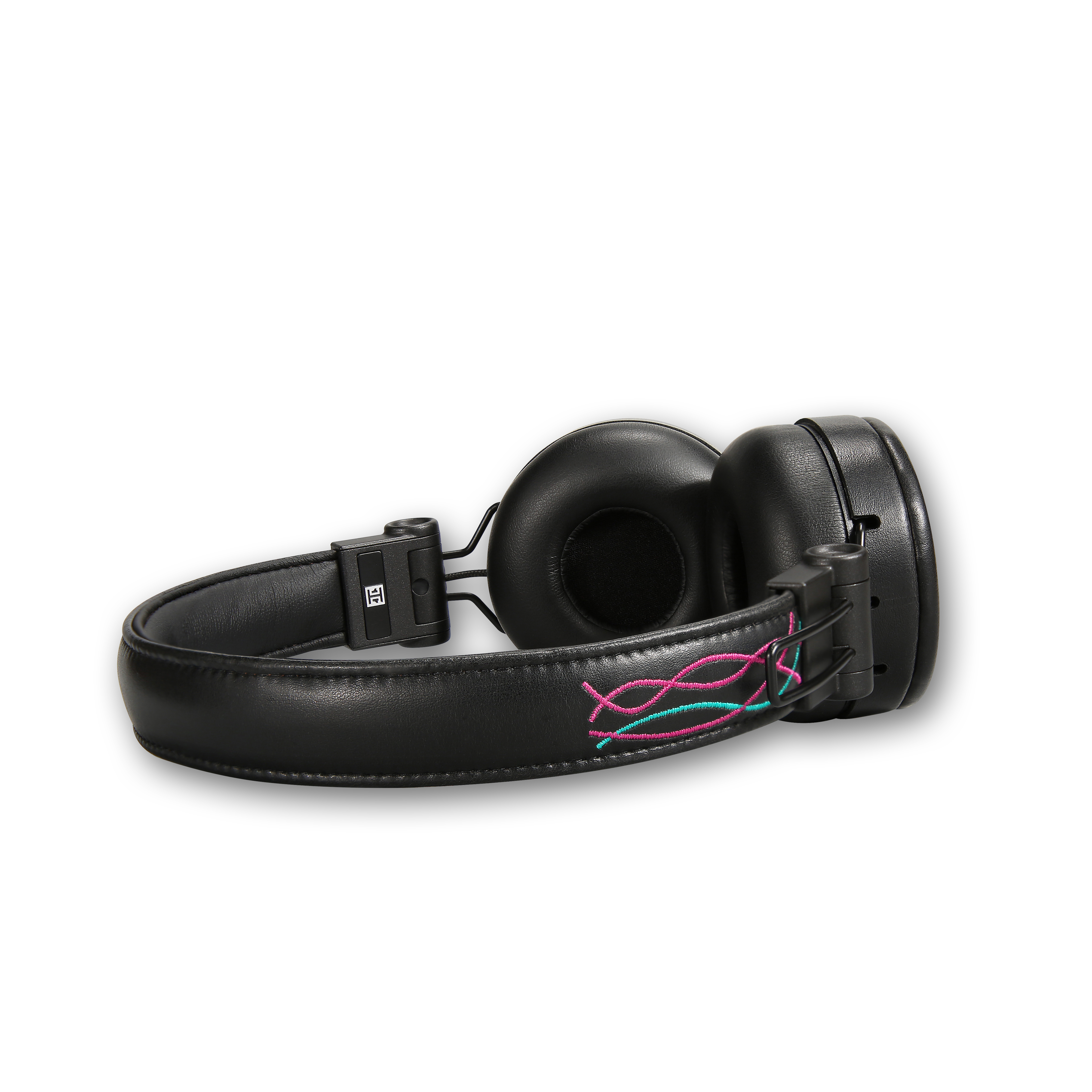 headset，trend，street，Low frequency，Hip hop，