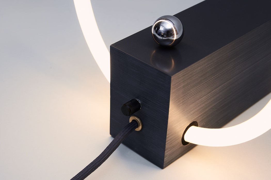 lamp，rlo n，L3，magnetic field，