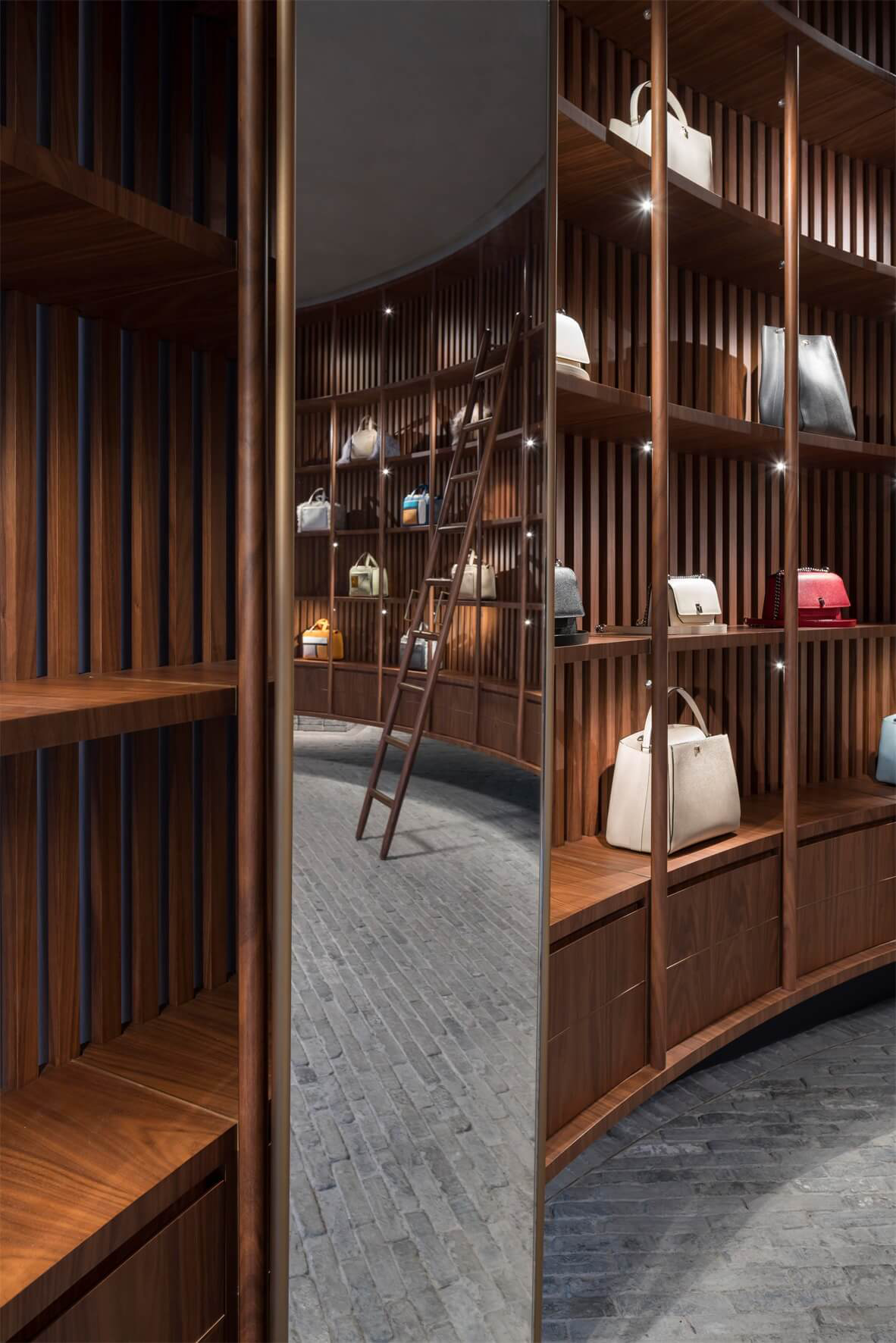 Home furniture，interior space ，Straw element，natural，Original ecology，coffee shop，originality，Brain hole，luxury goods，