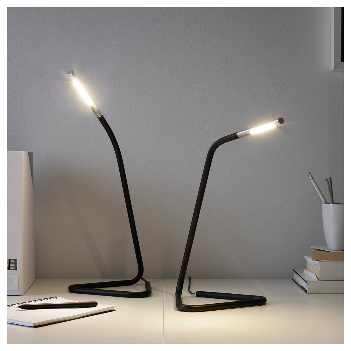 lamps and lanterns，G - A desk lamp，