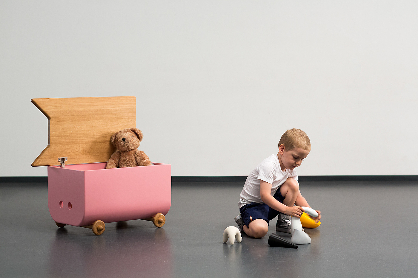 Avlia，Children's furniture，woodiness，