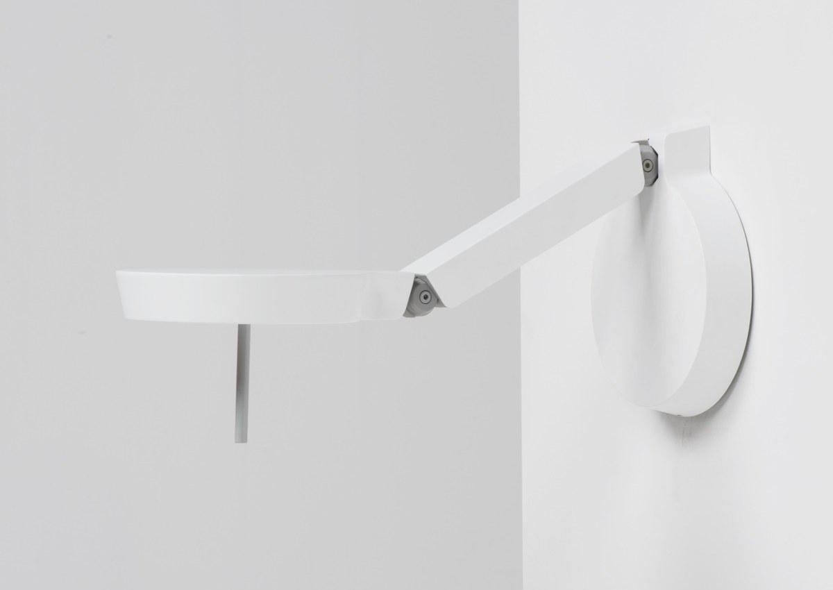 Work light，concise，