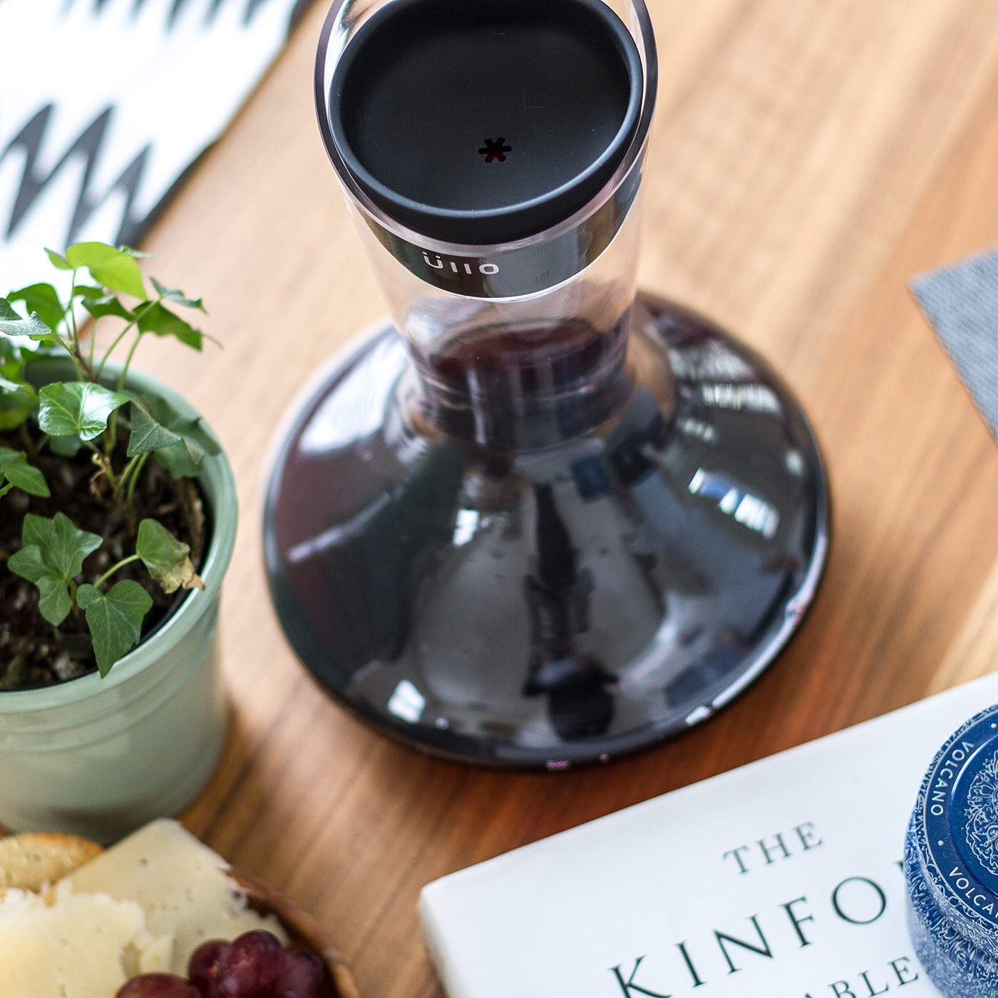 black，purifier，red wine，