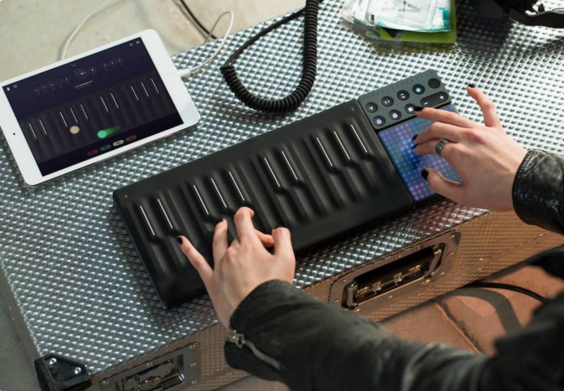 Arranger，a literary creation，keyboard，music，ROLE，