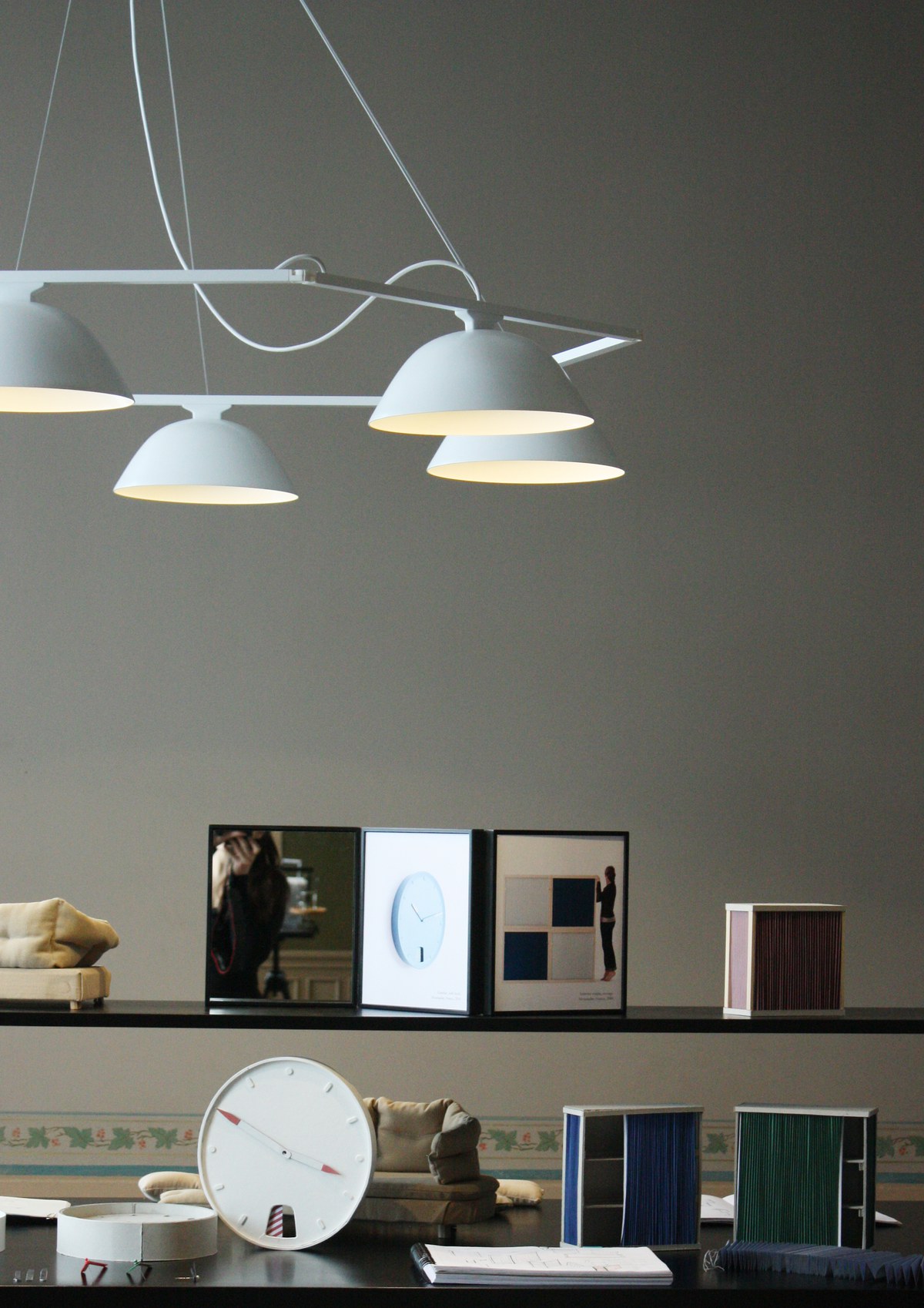 a chandelier，W103，