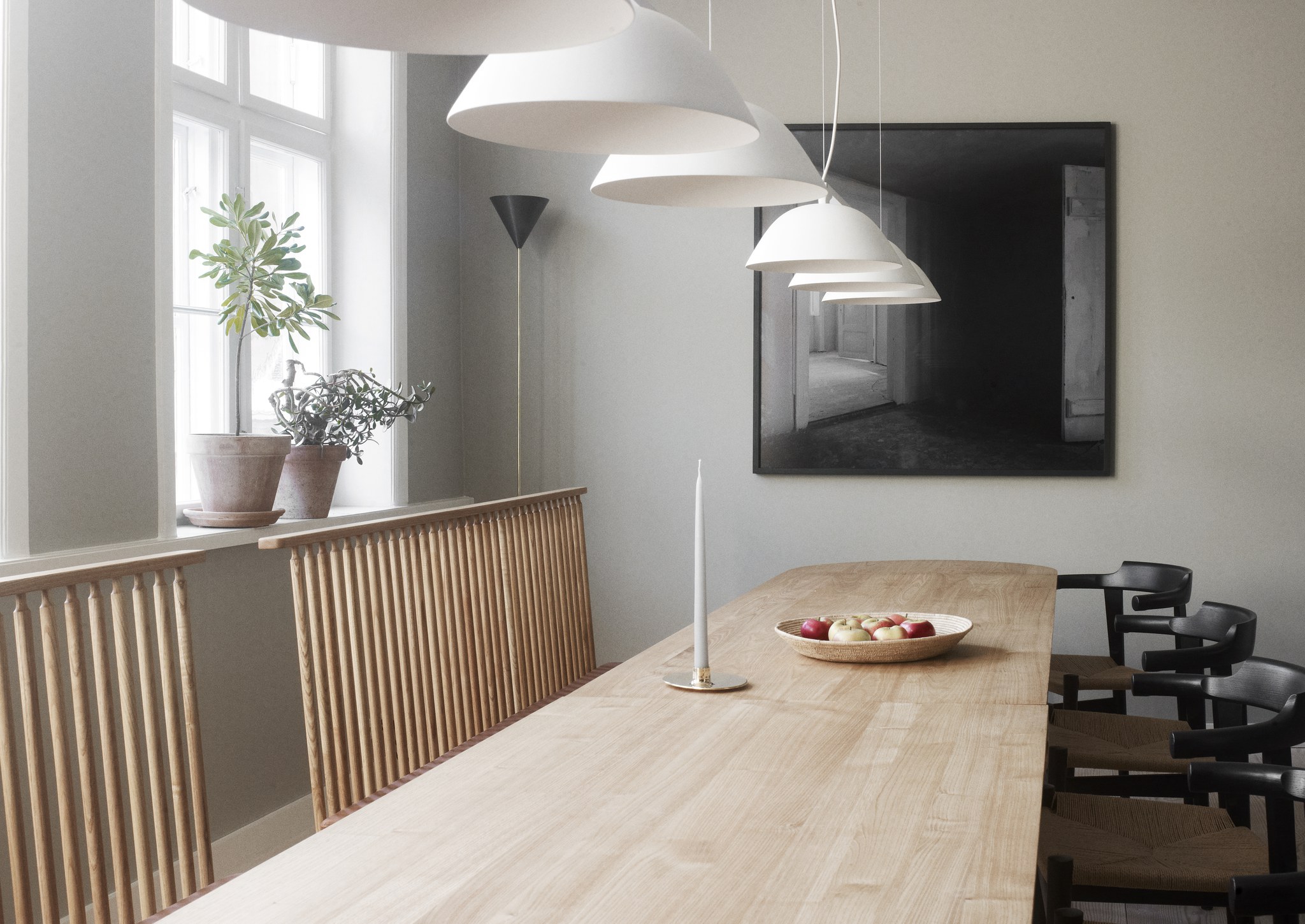 a chandelier，W103，