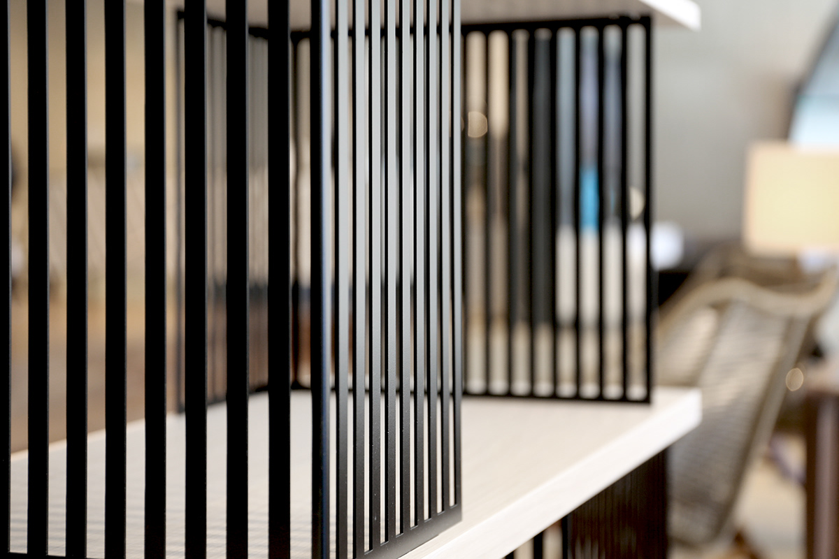 Wood color，furniture，PARTITION，bookshelf，