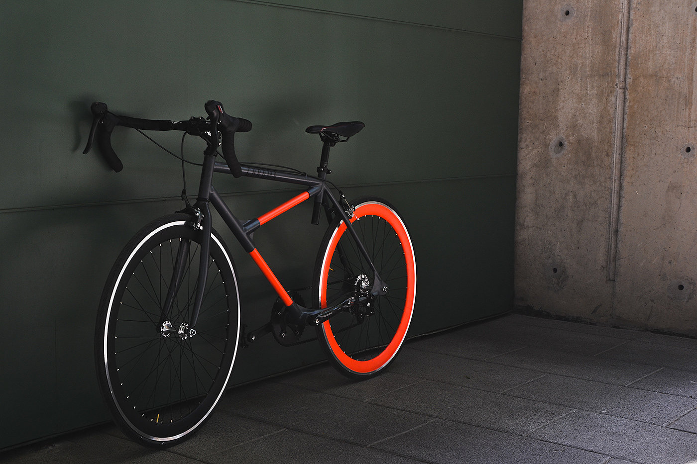 vehicle，Stainless steel and aluminum，CHROMA，Bicycle，