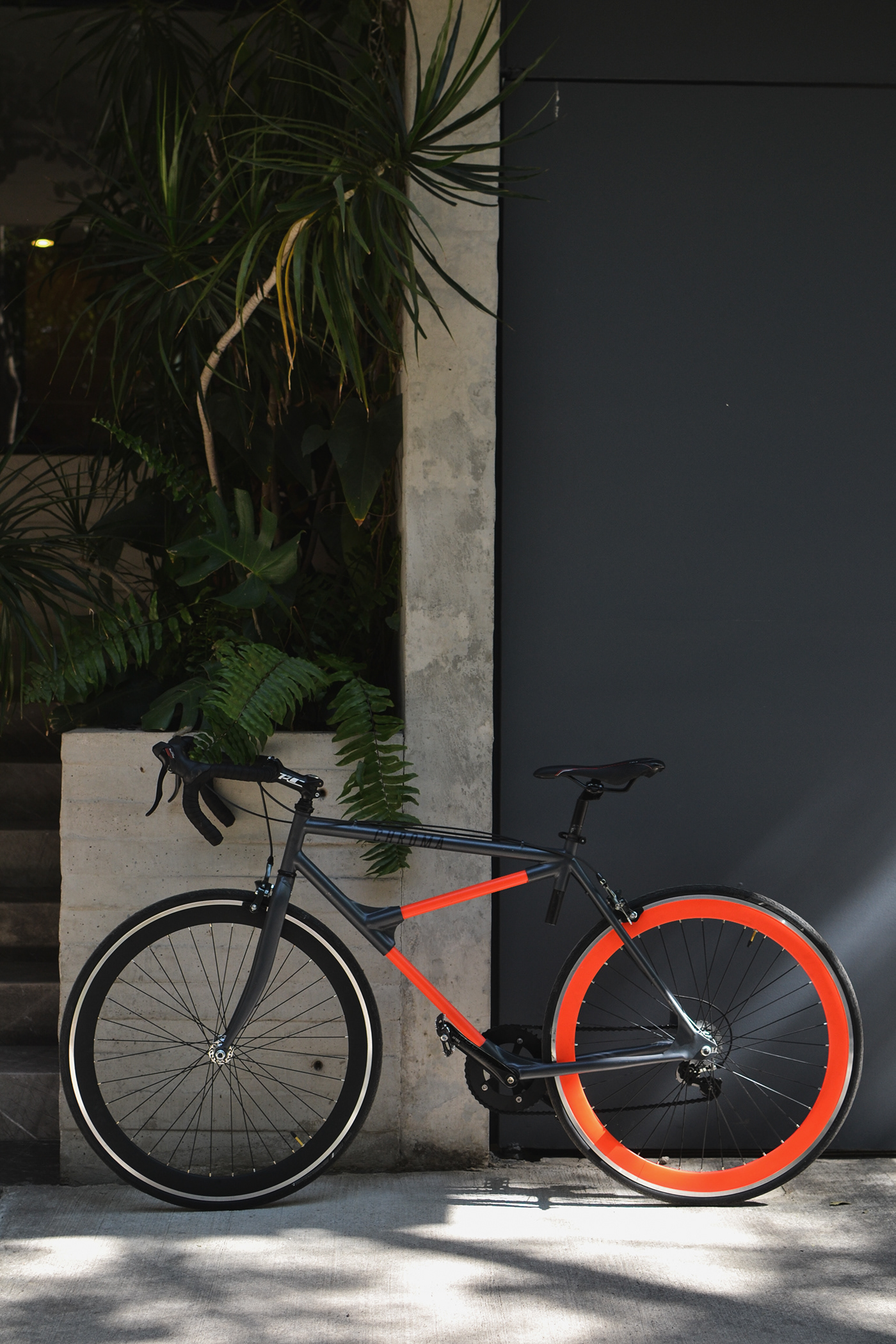 vehicle，Stainless steel and aluminum，CHROMA，Bicycle，