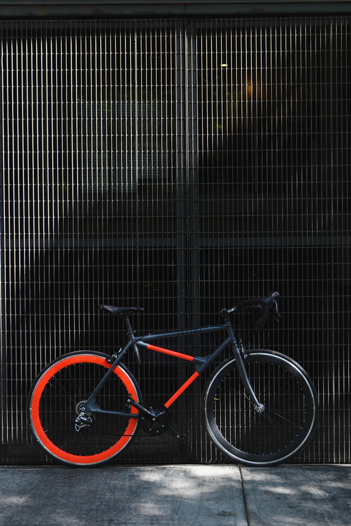 vehicle，Stainless steel and aluminum，CHROMA，Bicycle，