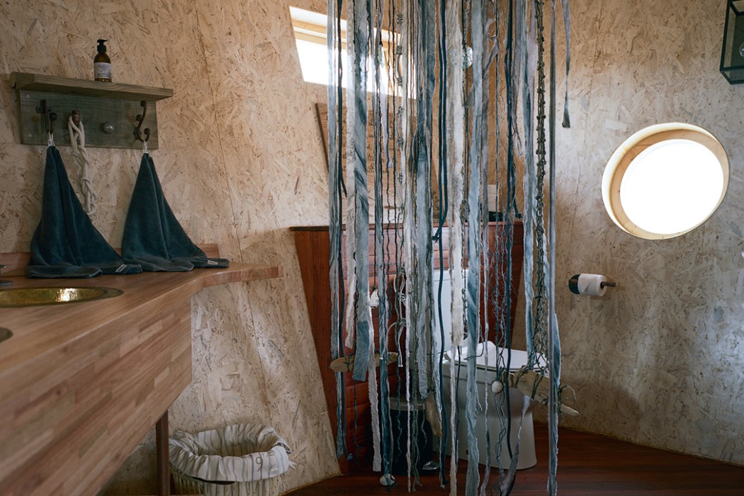 Nina Maritz，Shipwreck cabin，Architecture，