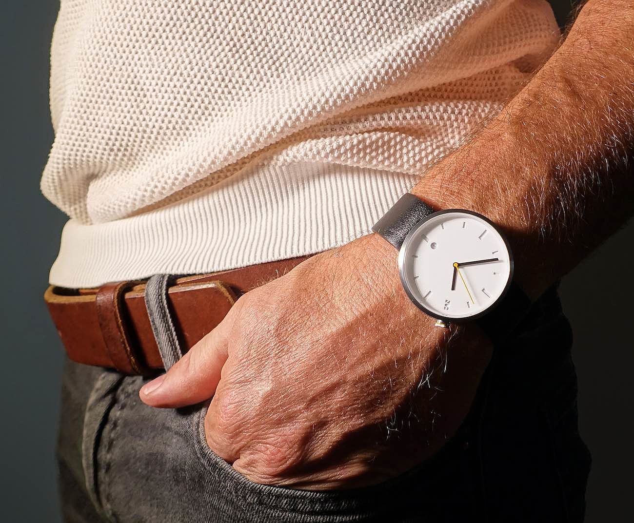 Nub，Swiss watch，Wrist watch，work，sense of modernity，
