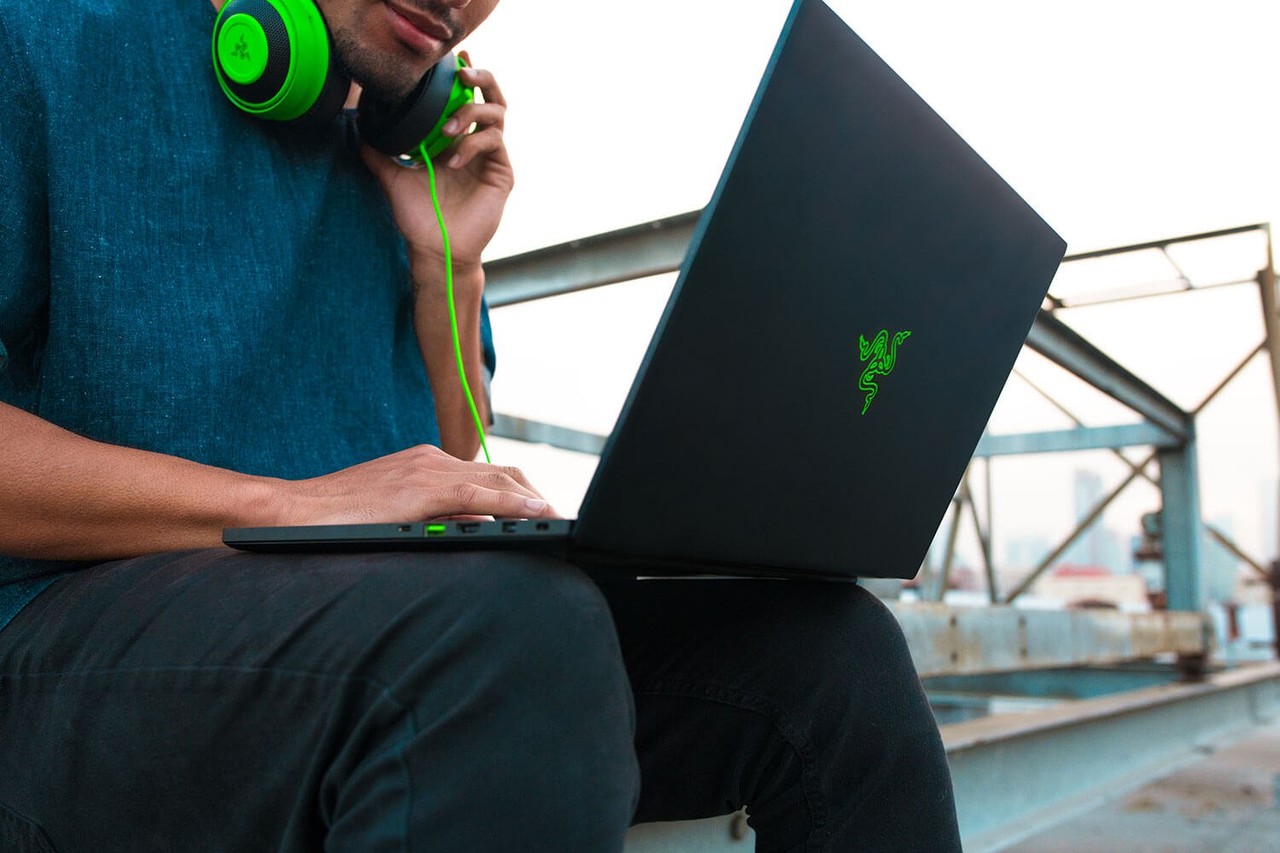 全新razer Blade游戏笔记本电脑 终于可以愉快地吃鸡了 普象网 全新razer Blade游戏笔记本电脑 终于可以愉快地吃鸡了 普象网