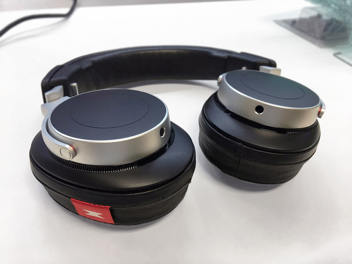 Headwear，headset，CMR，