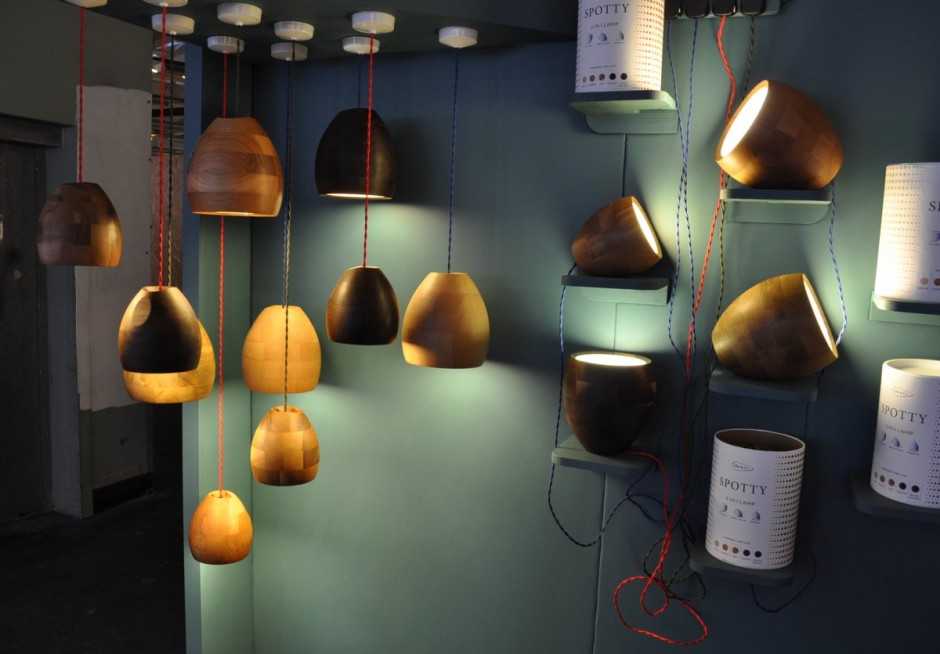 Lamp design，woodiness，